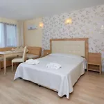Relax Complex & Hotel 3*