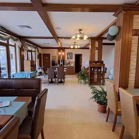 Relax Complex & 3* ساني بيتش