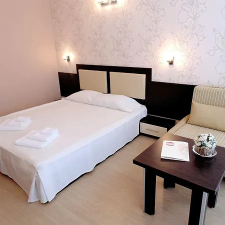 فندق Relax Complex & 3*