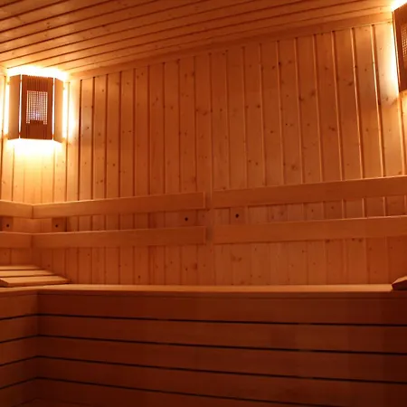 Relax Complex & فندق ساني بيتش