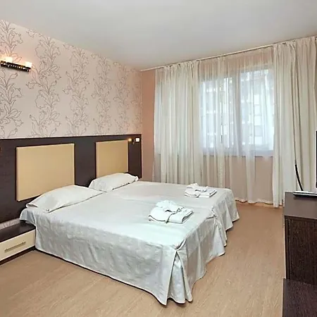 Relax Complex & Hotel