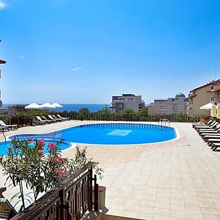 Hotel Relax Complex &