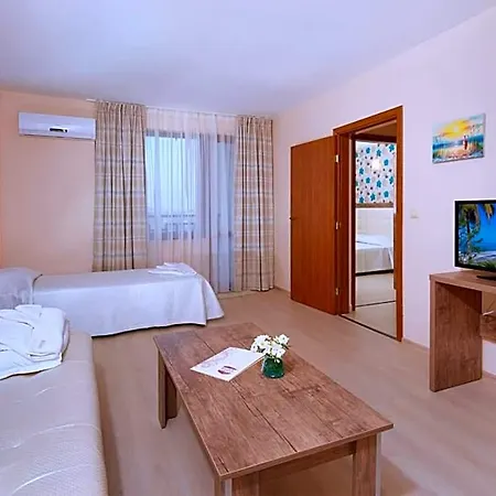 Relax Complex & Hotel