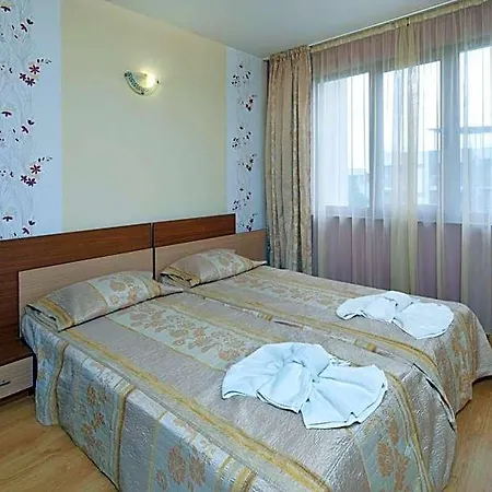 Relax Complex & Hotel