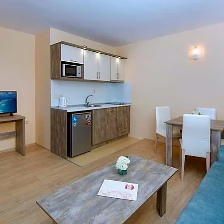 Hotel Relax Complex & 3*