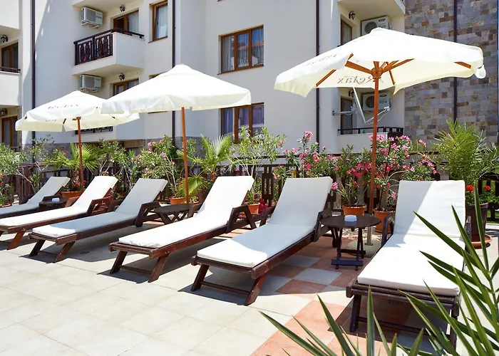 Relax Complex & Sunny Beach