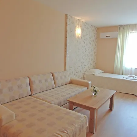 Relax Complex & Hotel Slantchev Briag